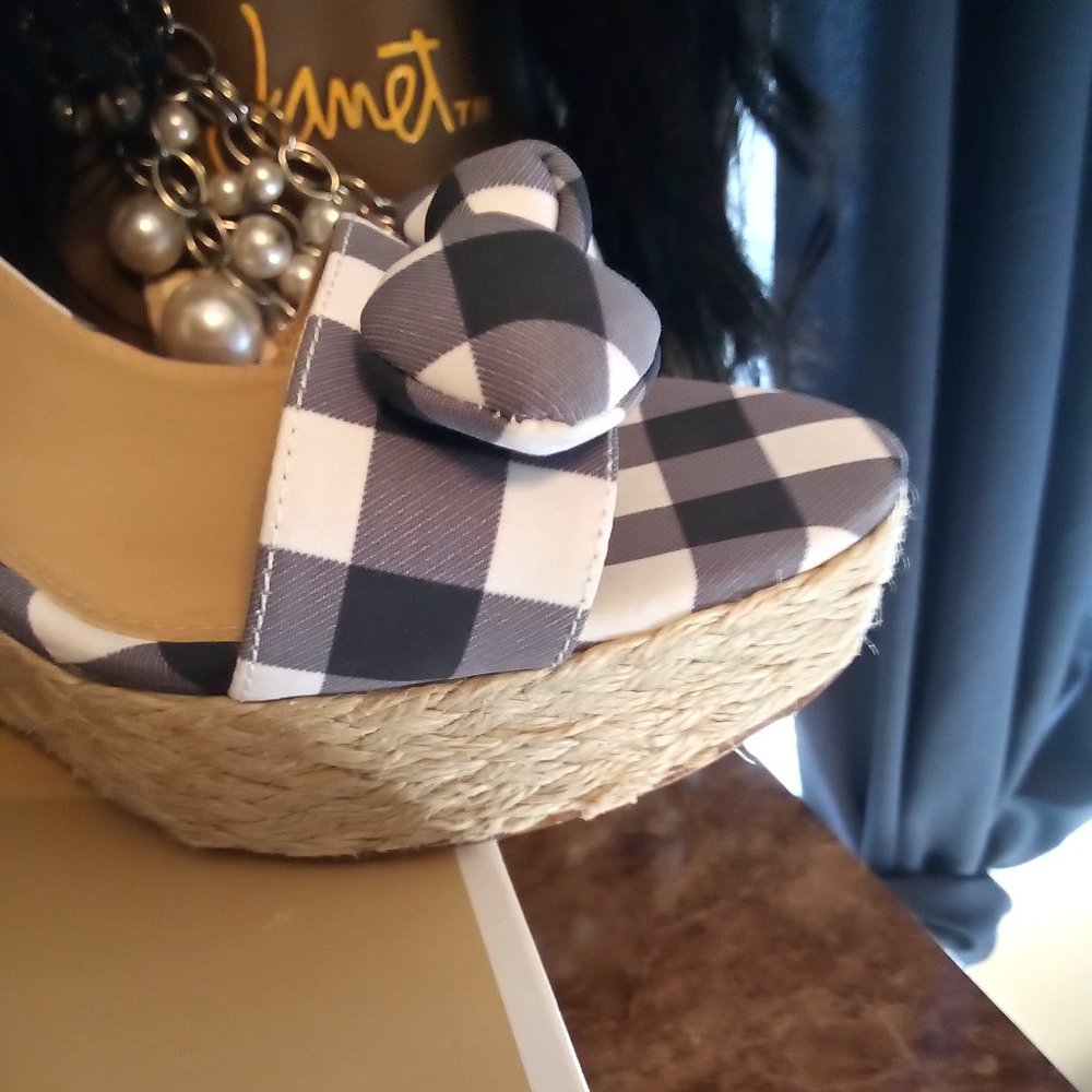 Beautiful navy and blue MK Wedges.